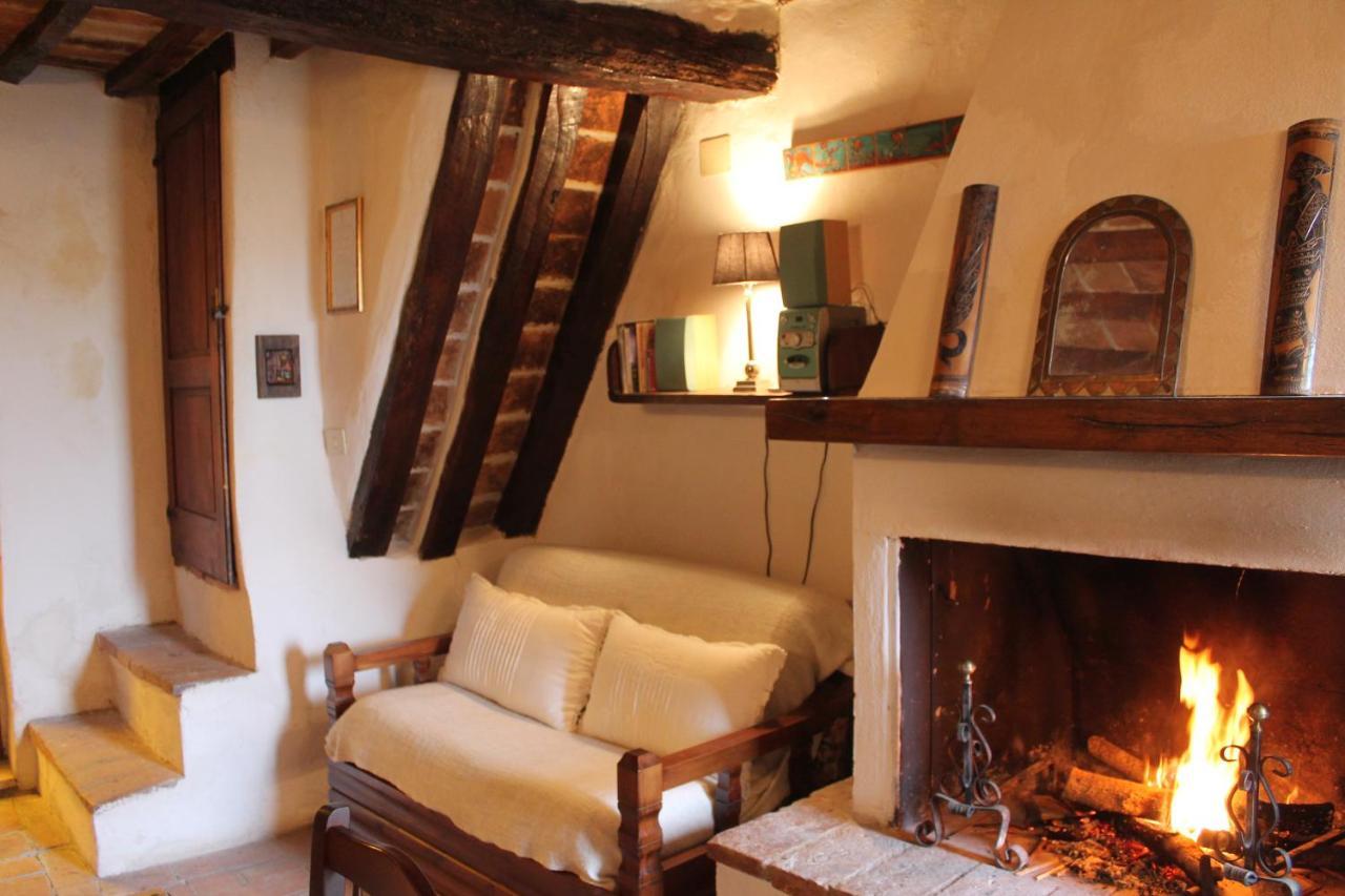 Petite Maison, Nel Borgo Di Cetona Eksteriør bilde