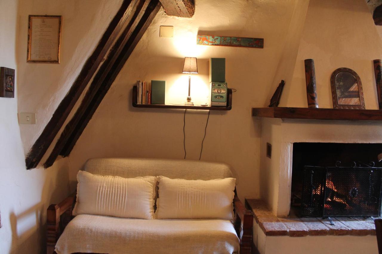 Petite Maison, Nel Borgo Di Cetona Eksteriør bilde