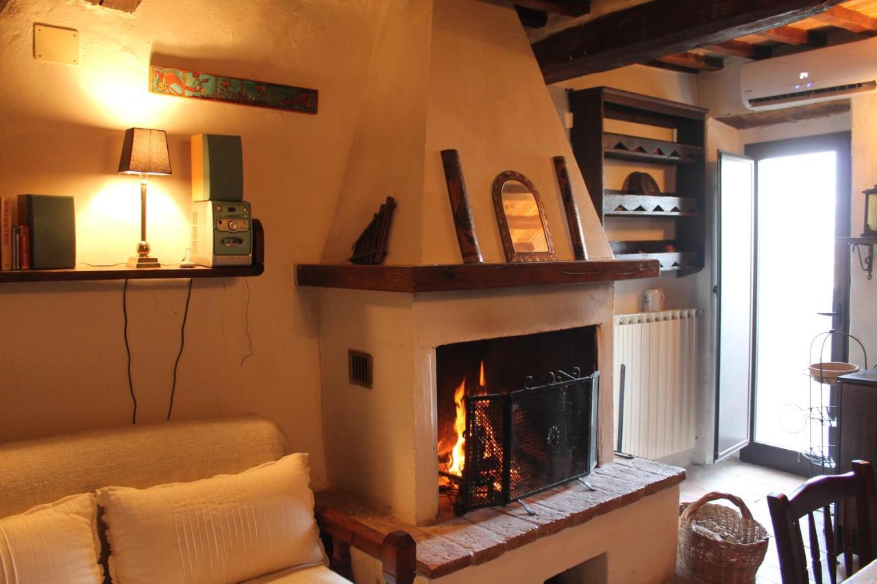 Petite Maison, Nel Borgo Di Cetona Eksteriør bilde